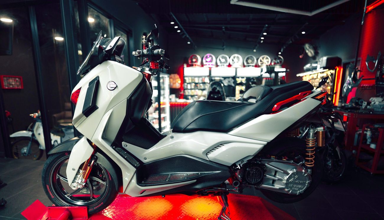 Motorcycle service